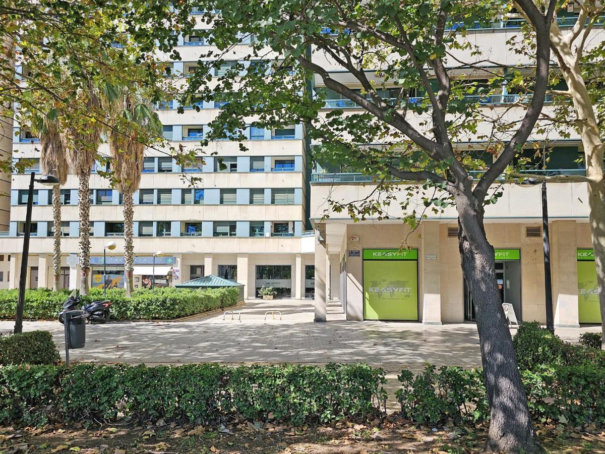 Apartamentos Las Ciencias S Валенсия Екстериор снимка